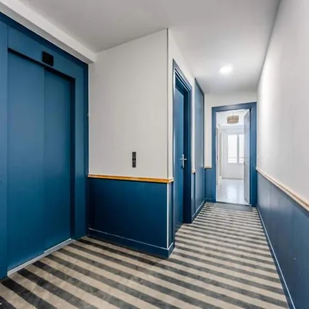 Apartment Me Ran -